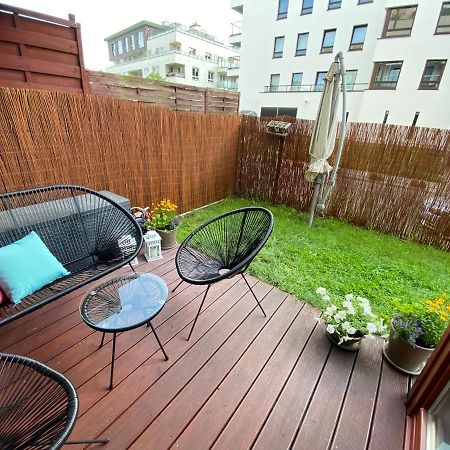 Blekitny Apartament - Wilanow Varşova Dış mekan fotoğraf