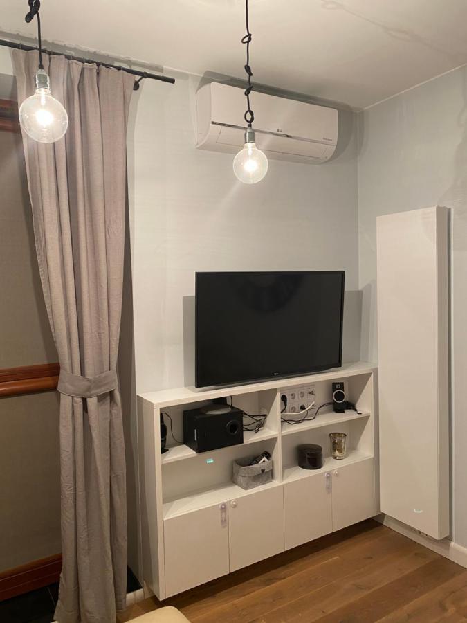Blekitny Apartament - Wilanow Varşova Dış mekan fotoğraf